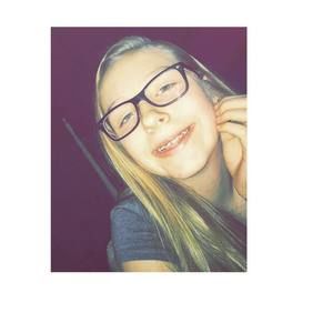 Meet your Posher, Riley